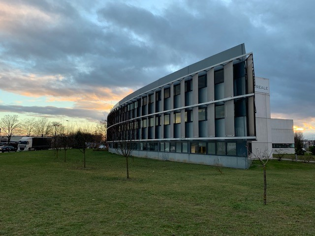 Bureau à louer à Schiltigheim, 77,91 m² – photo 2 sur 5